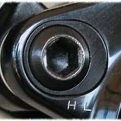 Santa Cruz Flip Chip Avec Thru V10.6